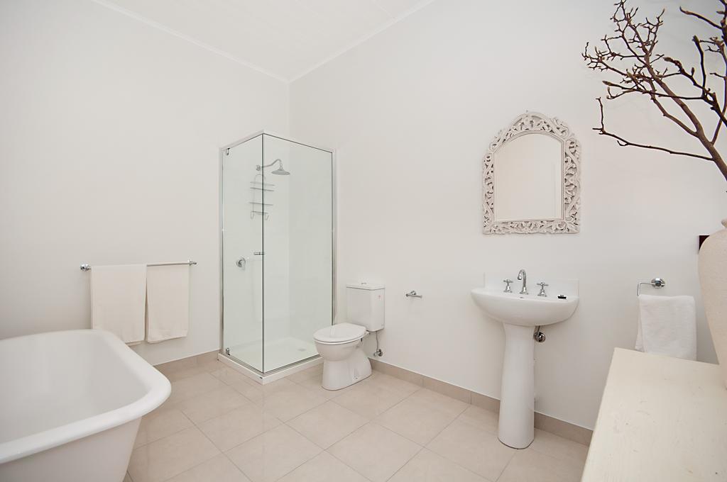 Historic Central Cottage In Warrnambool Chambre photo